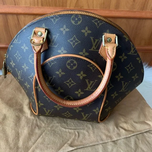 Sold❌Beautiful Louis Vuitton Monogram Ellipse PM✨❤️ - Picture 12 of 16